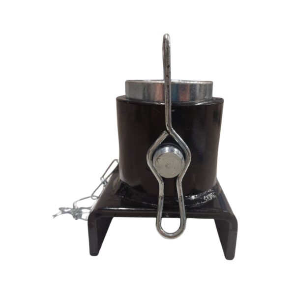 Side image of Burquip's bracket for the J0010 parking jack.